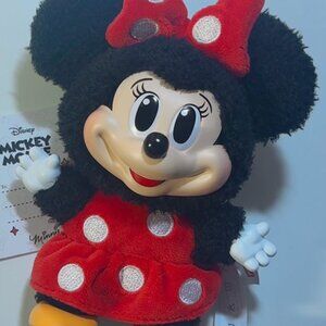 Mickey Family Cute Together - Minnie